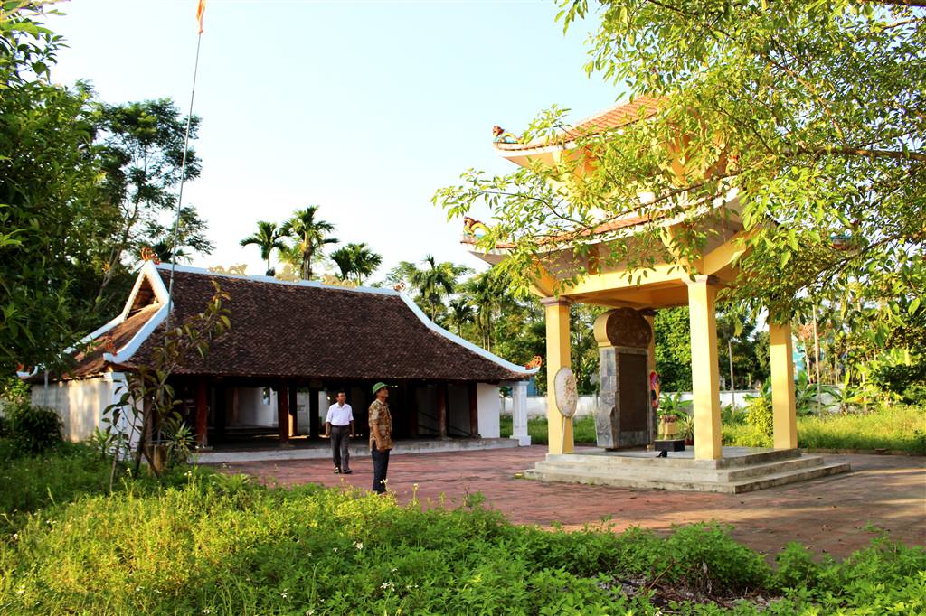 Anh-tin-bai